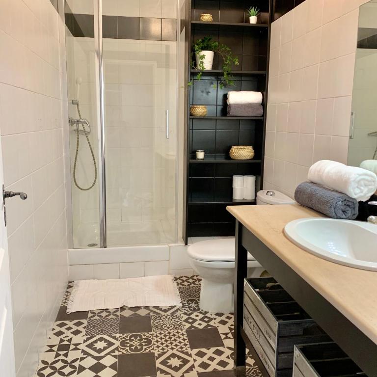 Mini-loft, Clos des Arts - parking gratuit - Studio Apartment - 26