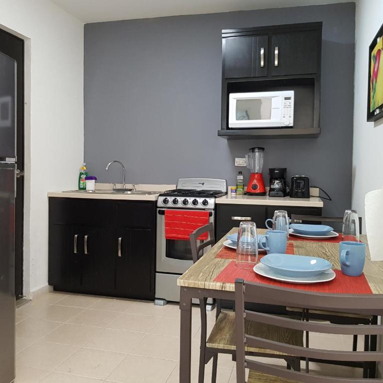 Contry La Silla Apartments zona tec - Nuevo Sur - Apartment with Balcony - 6