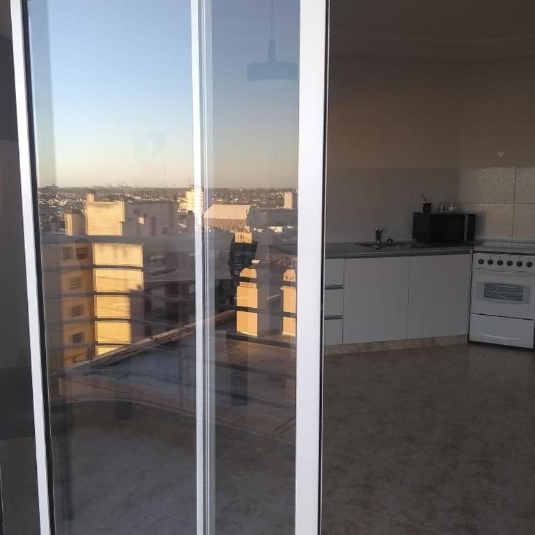 Centro Bahia - Incluye cochera con seguridad las 24 hs - Apartamento de 1 dormitorio - 14