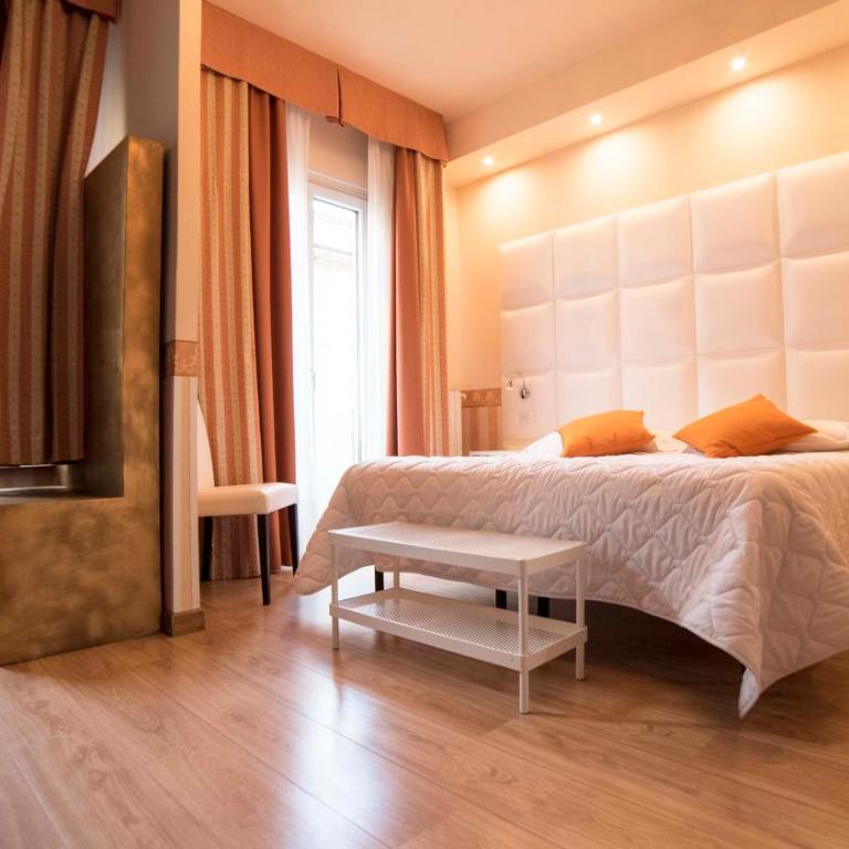 Hotel Jane - Triple Room - 1