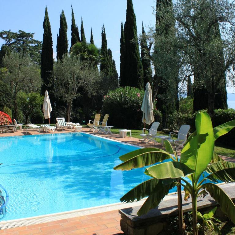 Villa Vibe Luce, beautiful period villa with private pool and lake view - Villa - 33