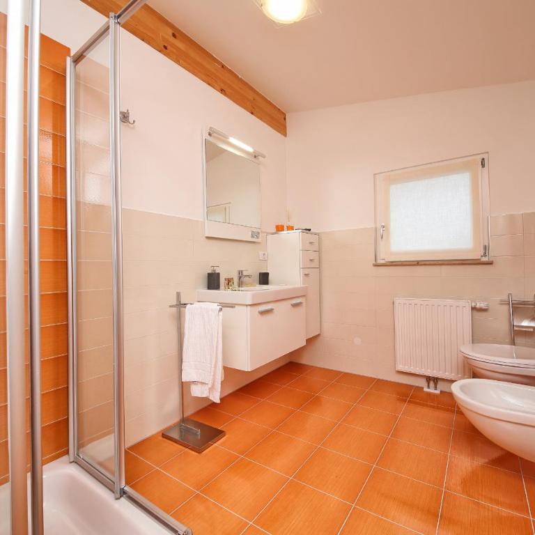 Villa Albachiara, Private Luxury villa with private pool and lake view - Villa - 51