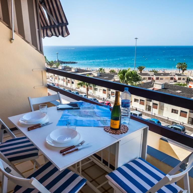Los Cristianos 3 - Apartamento con vistas al mar - 1