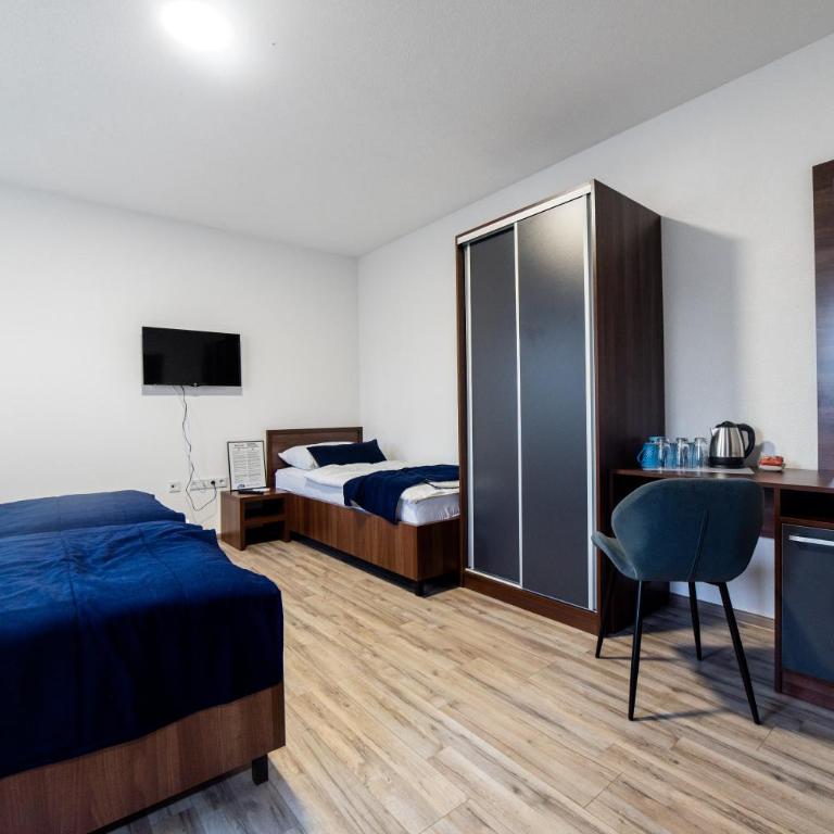 Apartments and Rooms Villa Majestic - Comfort Triple Room - 1