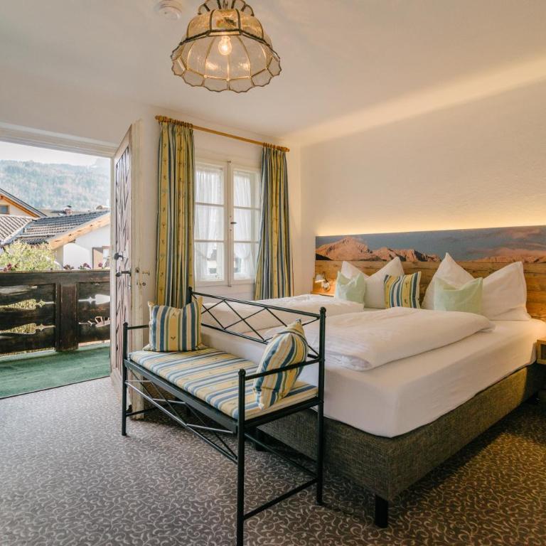 Gästehaus Angela - Doppelzimmer mit Balkon - 2