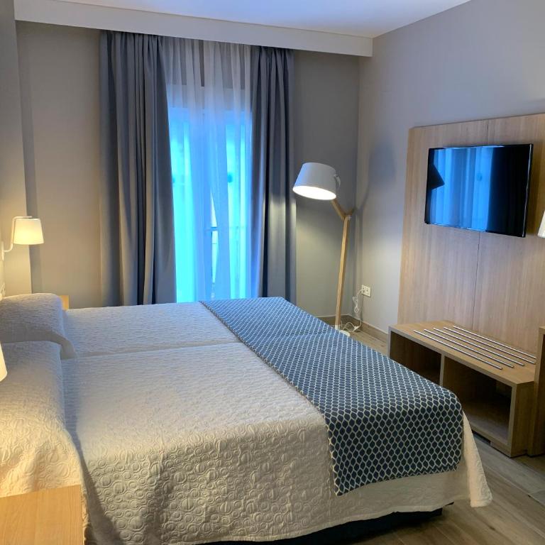 Hotel Puerta del Mar - Adults Recommended - Habitación Doble Superior - 4