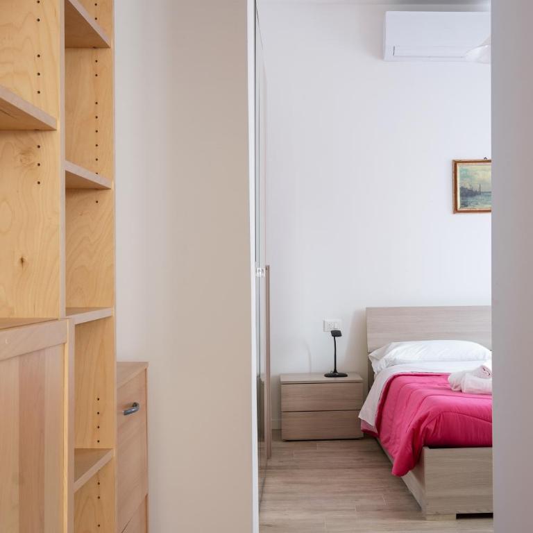 GuestHost - L'appartamento del portico Mazzini - One-Bedroom Apartment - 17