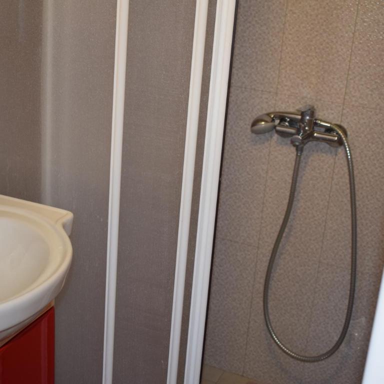 OLD TOWN STUDIOS - Studio Apartment - 7