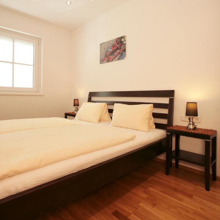 EXCLUSIVE APARTMENTS - inclusive Zell am See-Kaprun Sommerkarte und unbegrenztem Tauern SPA Eintritt - Apartment Gletscherblick mit kostenfreiem VIP-Zugang zum Tauern Spa - 9