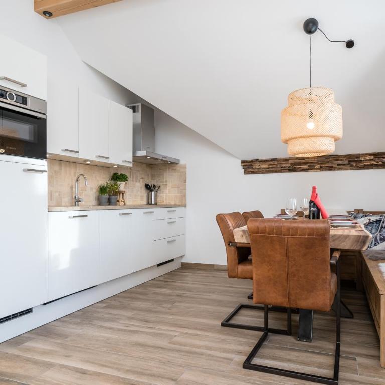 Pistenblick - Apartment mit Balkon - 3