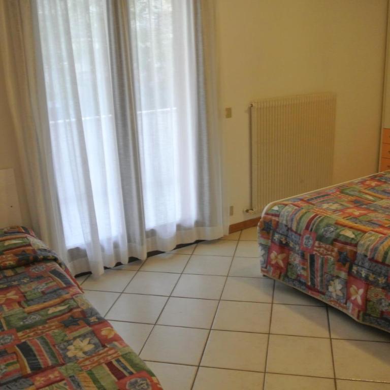 Condominio MARIA - Appartamento con 2 Camere da Letto - 2