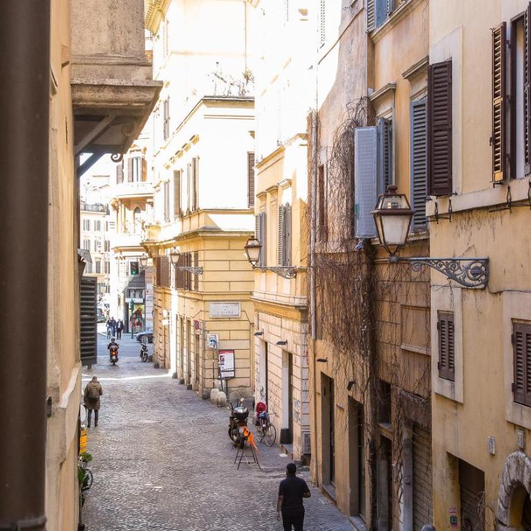 Rental in Rome Falegnami - One-Bedroom Apartment - 12