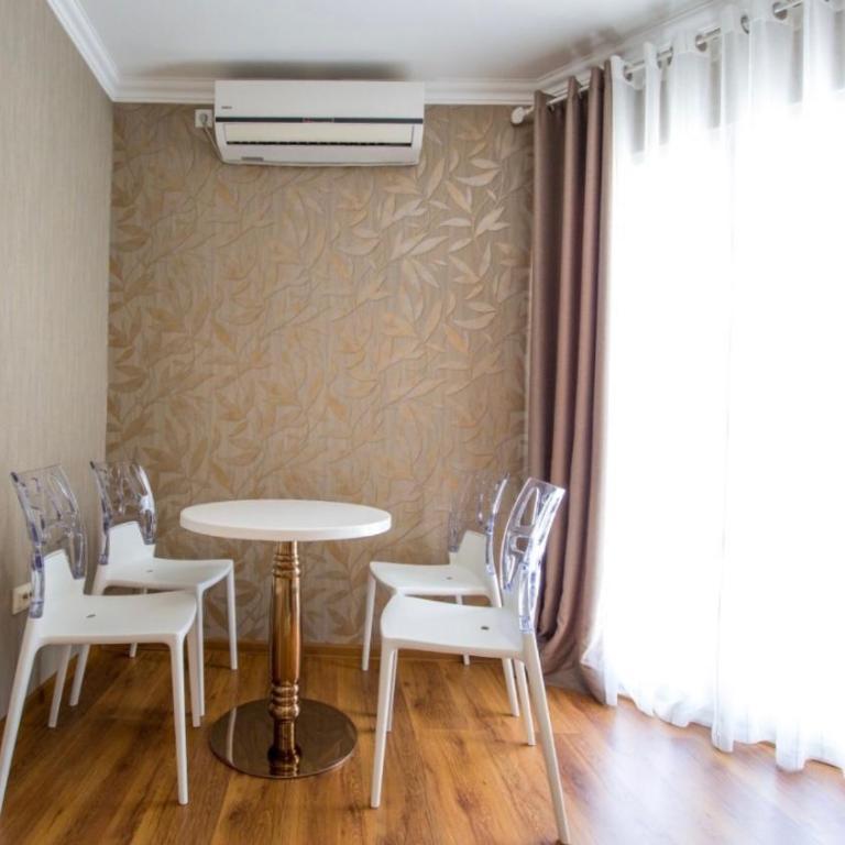 Apartments Villa Jovovic - Apartman s 1 Spavaćom Sobom i Balkonom - 12