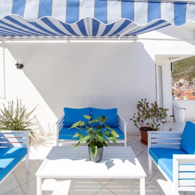 Apartments Villa Jovovic - Apartman s 1 Spavaćom Sobom i Balkonom - 4