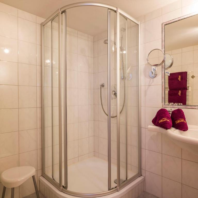 Hotel Viktoria & Landhaus Joggl - Standard Familienzimmer - 20