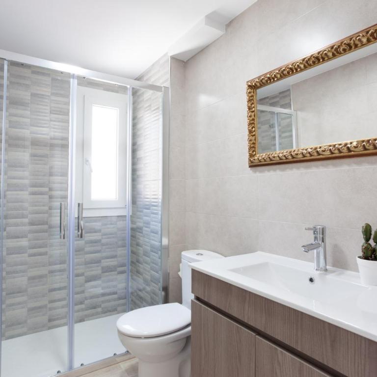 Arabial Deluxe - Two-Bedroom Apartment - 33