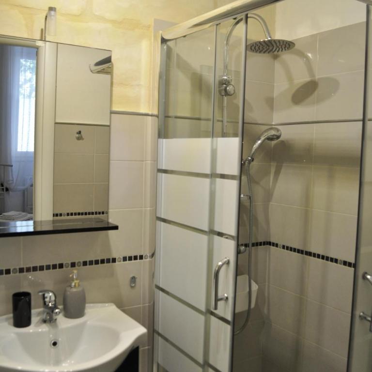 B&B Lecce Holidays - Camera Matrimoniale/Doppia con Letti Singoli - 12