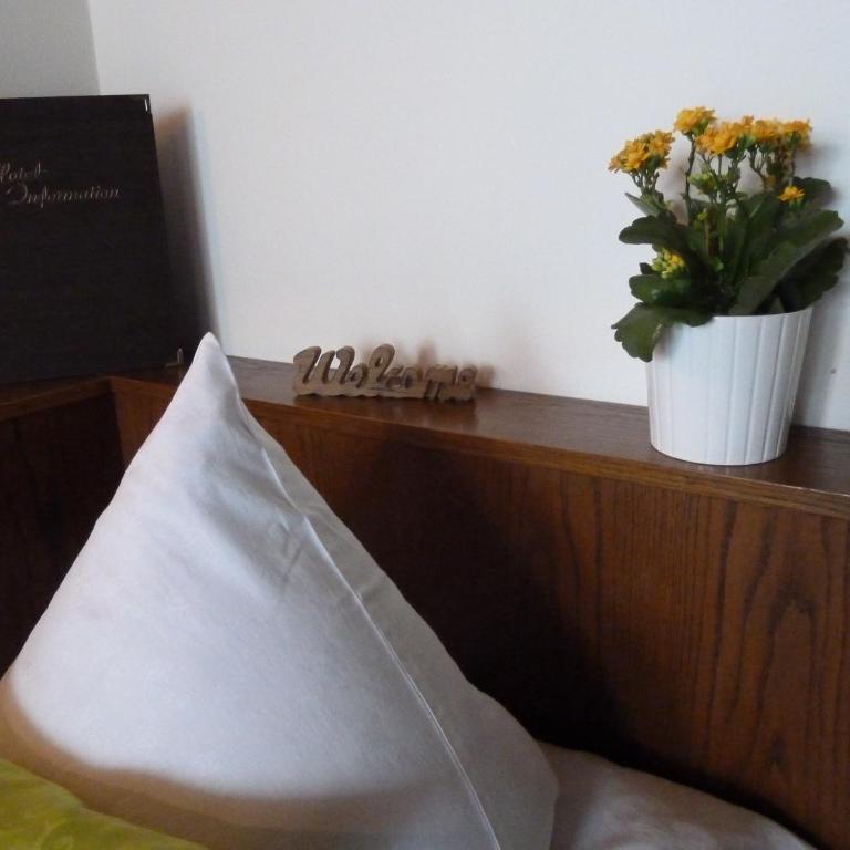 Pension Schöne Aussicht - Chambre Double avec Balcon - 6