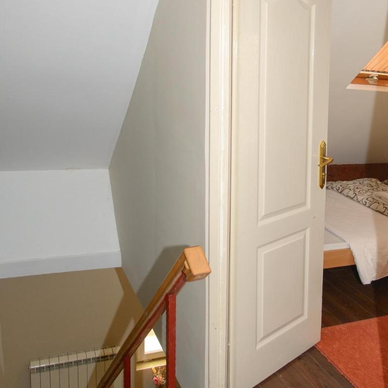 Apartments Skadarlija - Dupleks sa 2 Spavaće Sobe i Galerijom - 5
