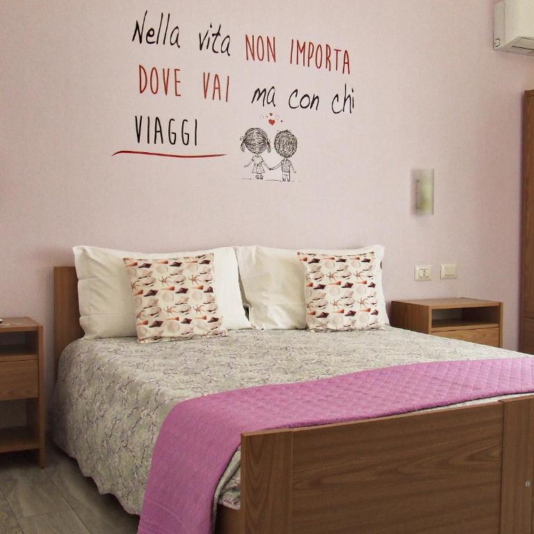Leolù Guesthouse Alghero - Camera Matrimoniale con Bagno Privato - 1