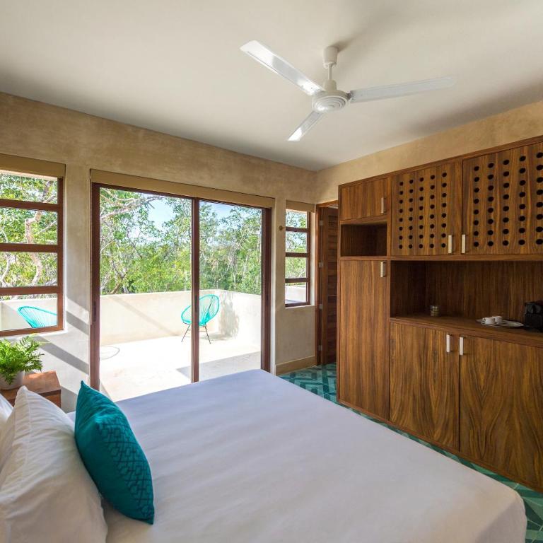 Hotel Tiki Tiki Tulum - Suite con terraza panorámica - 1 cama extragrande - 4