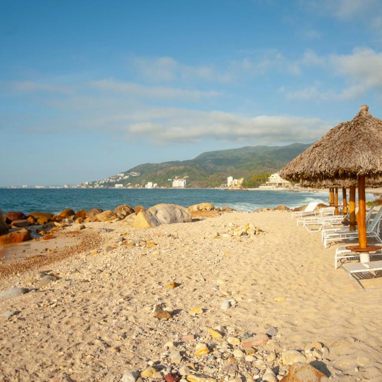 Ocean Front, 3 bedroom, 3 bathroom, Casa Natalia, Playa Esmeralda - Apartamento de 3 dormitorios - 44