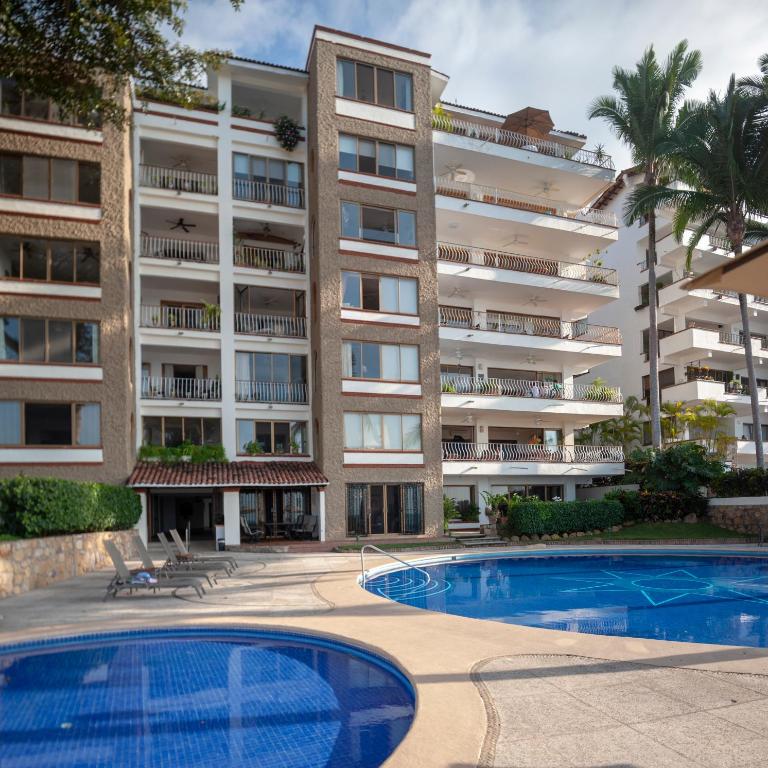 Ocean Front, 3 bedroom, 3 bathroom, Casa Natalia, Playa Esmeralda - Apartamento de 3 dormitorios - 38