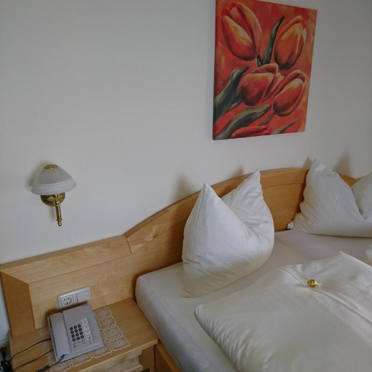 Pension Maria - Doppelzimmer mit Balkon - 12