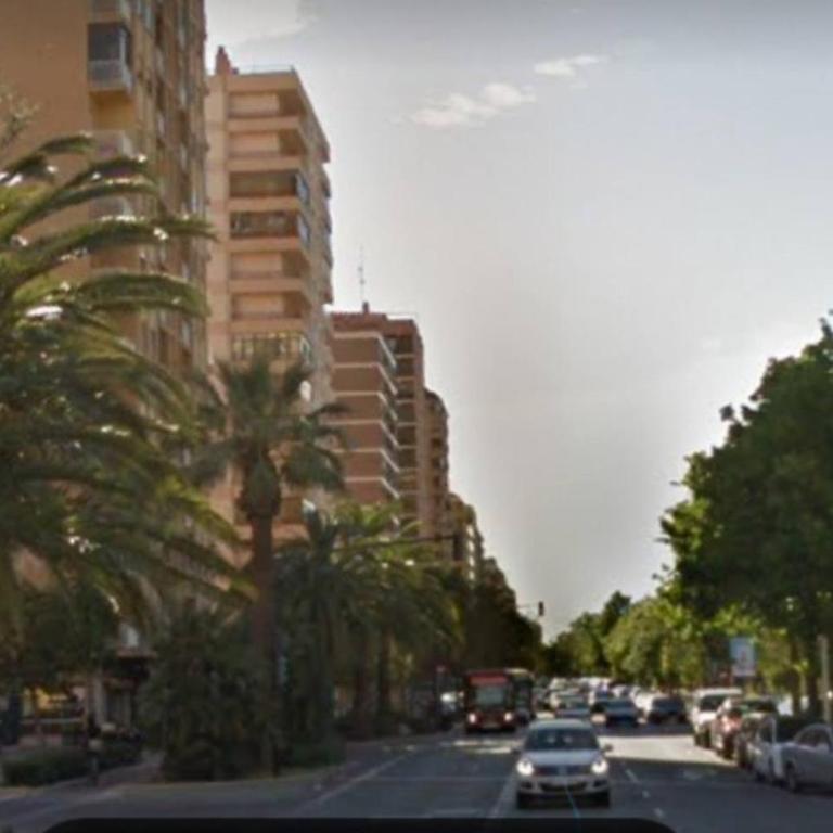 Apartamento en Universidad y cerca de la playa - Three-Bedroom Apartment - 26