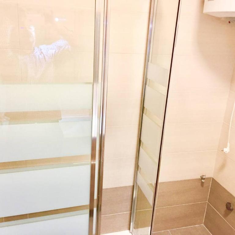 Apartamento en Universidad y cerca de la playa - Three-Bedroom Apartment - 32