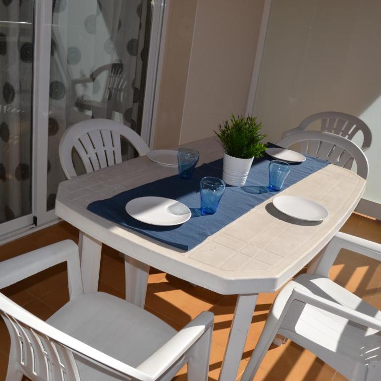 Fabuloso apartamento familiar con piscina en Salou - Two-Bedroom Apartment - 7