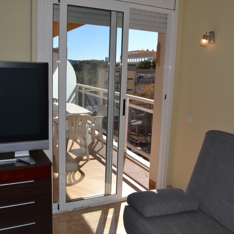 Fabuloso apartamento familiar con piscina en Salou - Two-Bedroom Apartment - 32