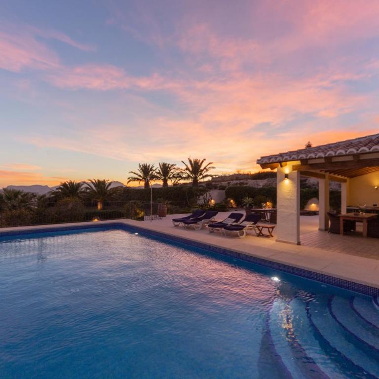 Luxury Villa with panoramic views over Moraira - Villa con piscina privada - 54
