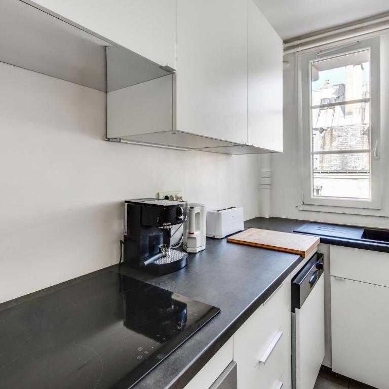 Design apartment with terrace by Weekome - Appartamento con 2 Camere da Letto - 10
