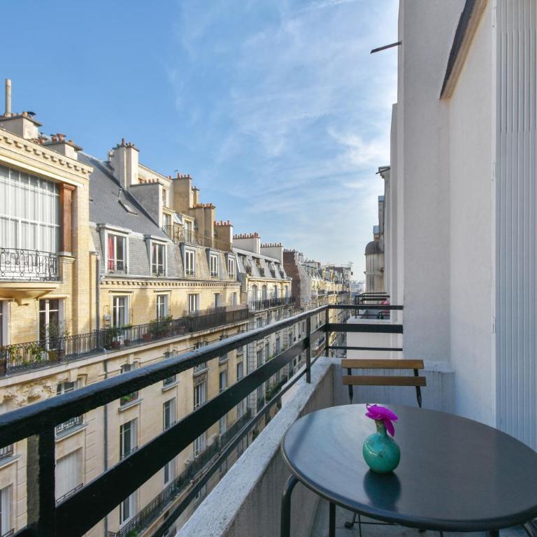 Design apartment with terrace by Weekome - Appartamento con 2 Camere da Letto - 13