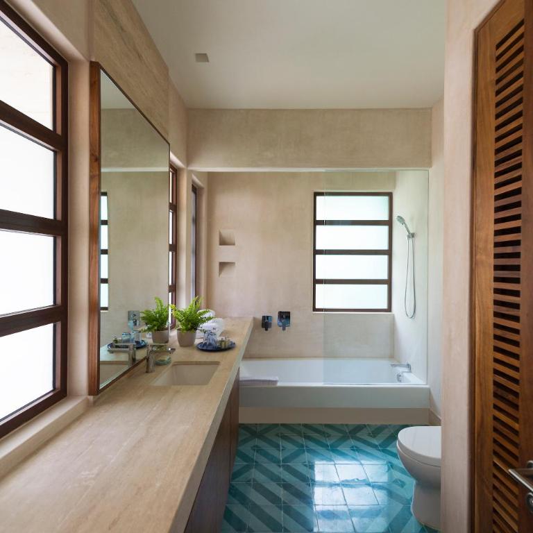 Hotel Tiki Tiki Tulum - Suite Superior con cama extragrande - 3