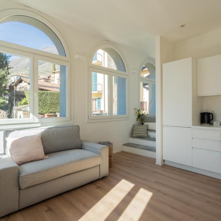 Lovely Corner in the Heart of the Lake by Rent All Como - Appartamento con Vista Giardino - 2