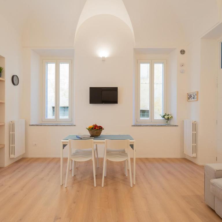 Lovely Corner in the Heart of the Lake by Rent All Como - Appartamento con Terrazza - 11