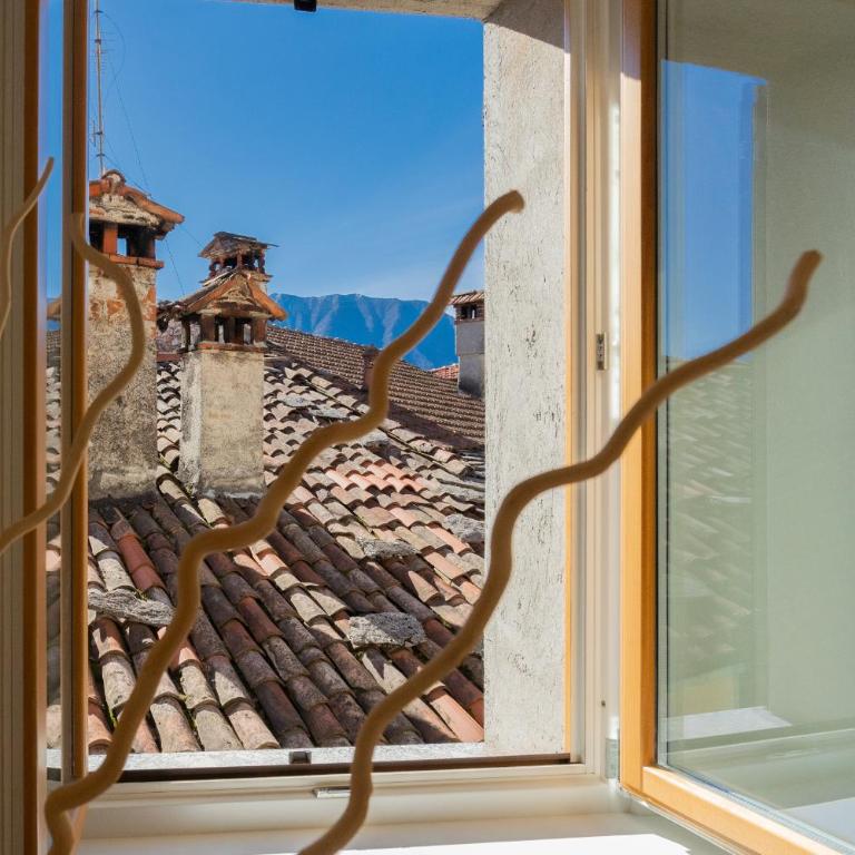 Lovely Corner in the Heart of the Lake by Rent All Como - Appartamento con Vista Giardino - 8