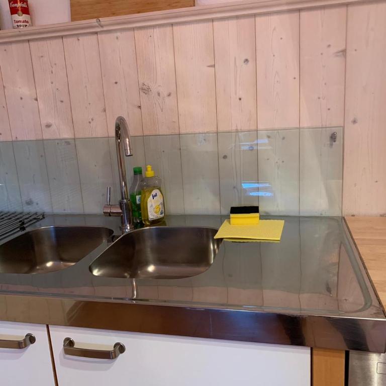 Toms Herberge - Ferienhaus - 13