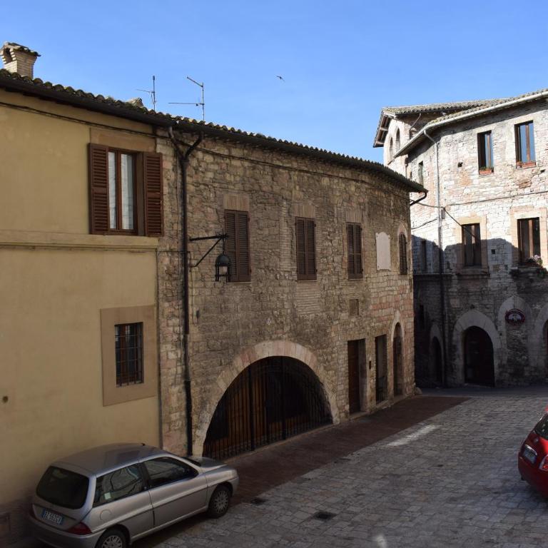 Via Giotto, 5 - Appartamento con 1 Camera da Letto - 38