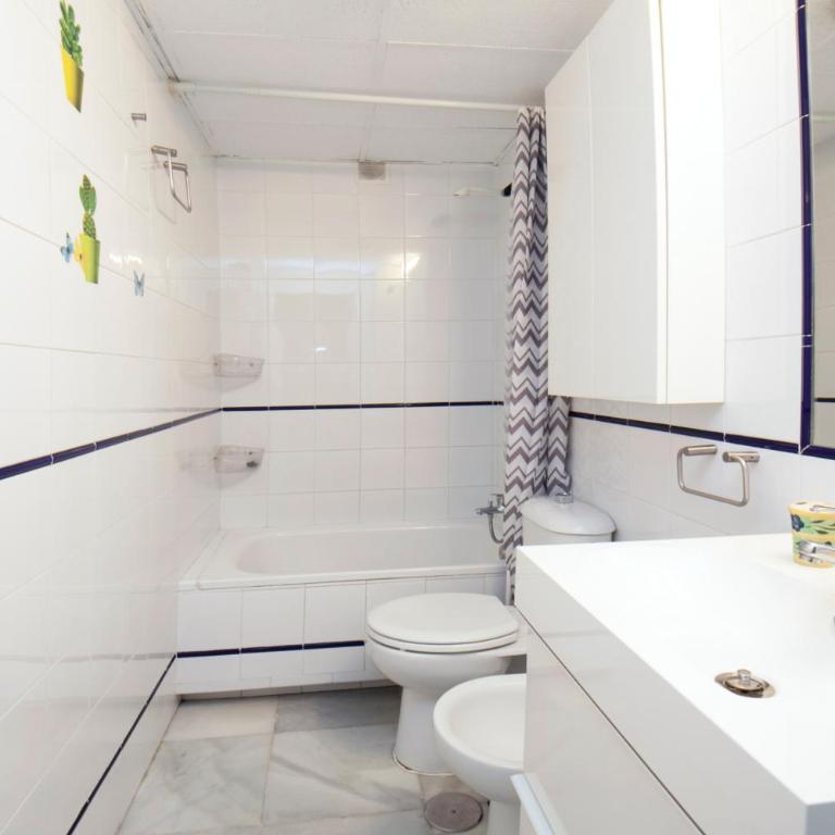 Alohamundi Almansa - Two-Bedroom Apartment - 9