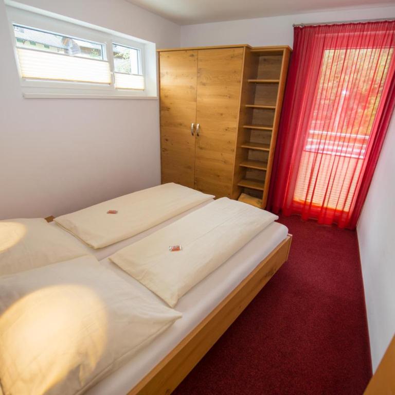 Ferienwohnungen Mitterer - Apartment mit 2 Schlafzimmern, Balkon und Seeblick - 18