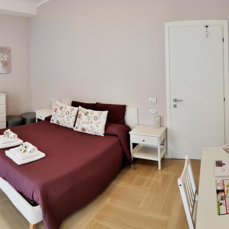 B&B Valverde - Camera Matrimoniale Standard con Bagno Privato - 2