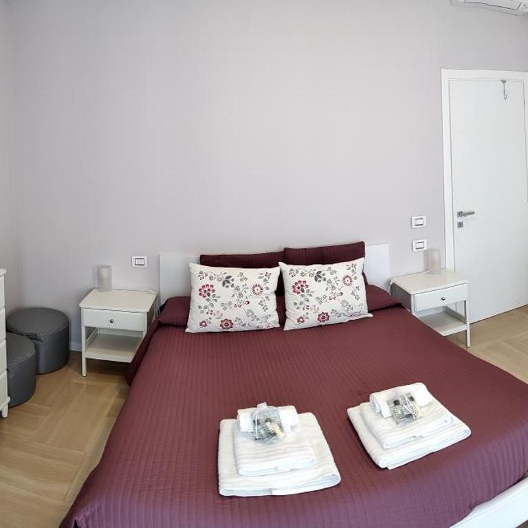 B&B Valverde - Camera Matrimoniale Standard con Bagno Privato - 3
