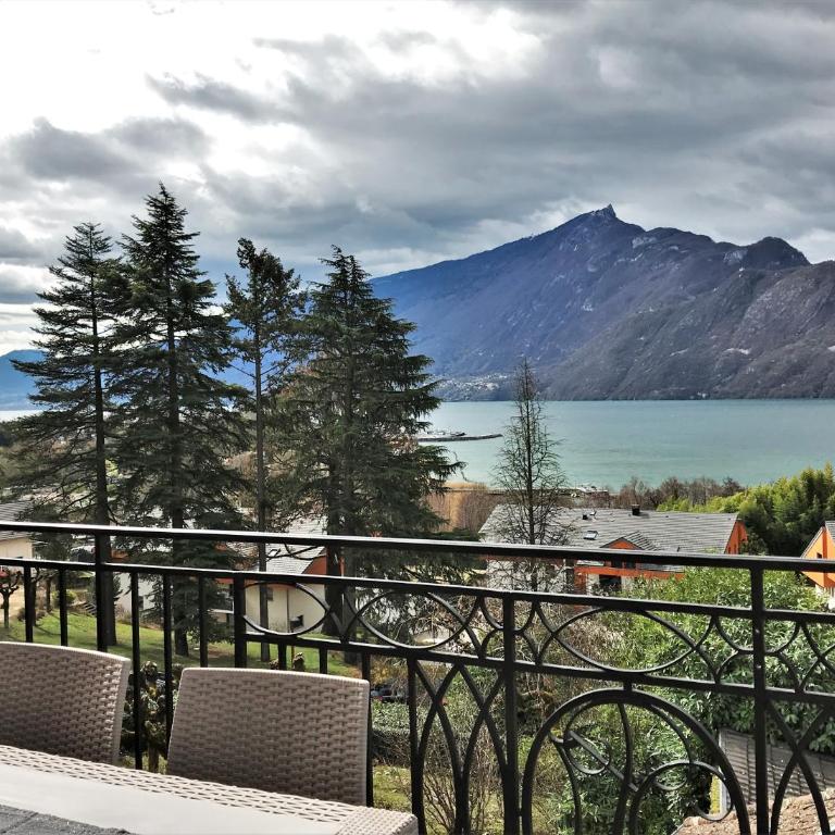 Appart T4 Christina contemporain, Vue Lac, climatisé avec parking - Apartment mit 3 Schlafzimmern - 22