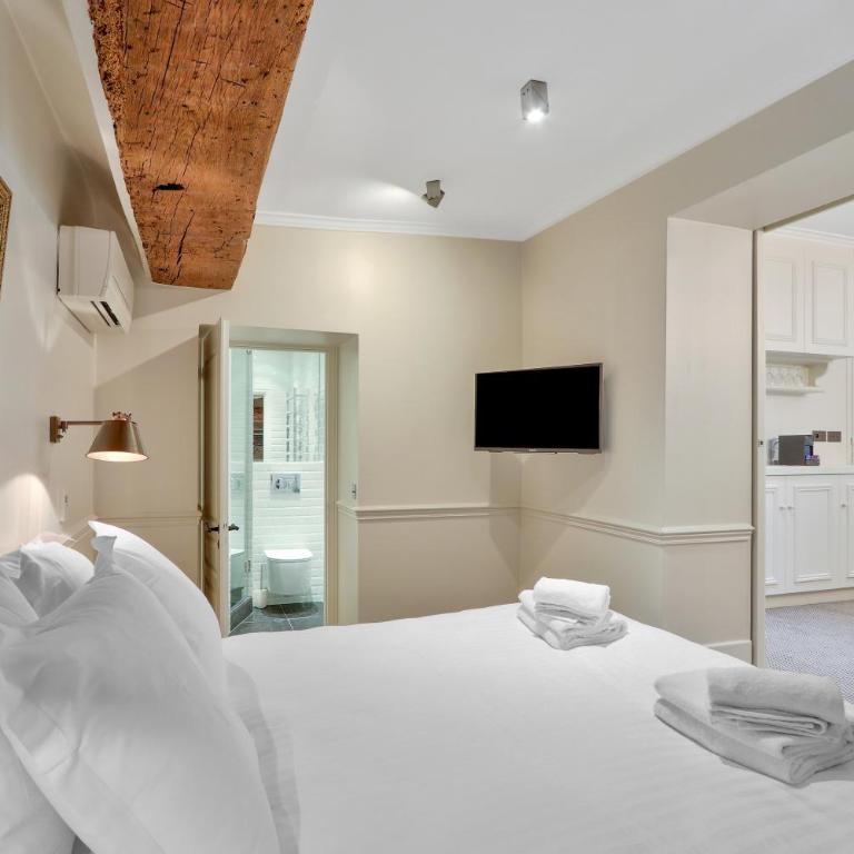 Pick A Flat's Apartments in Saint Germain - Paul-Louis Courier - Studio - 5