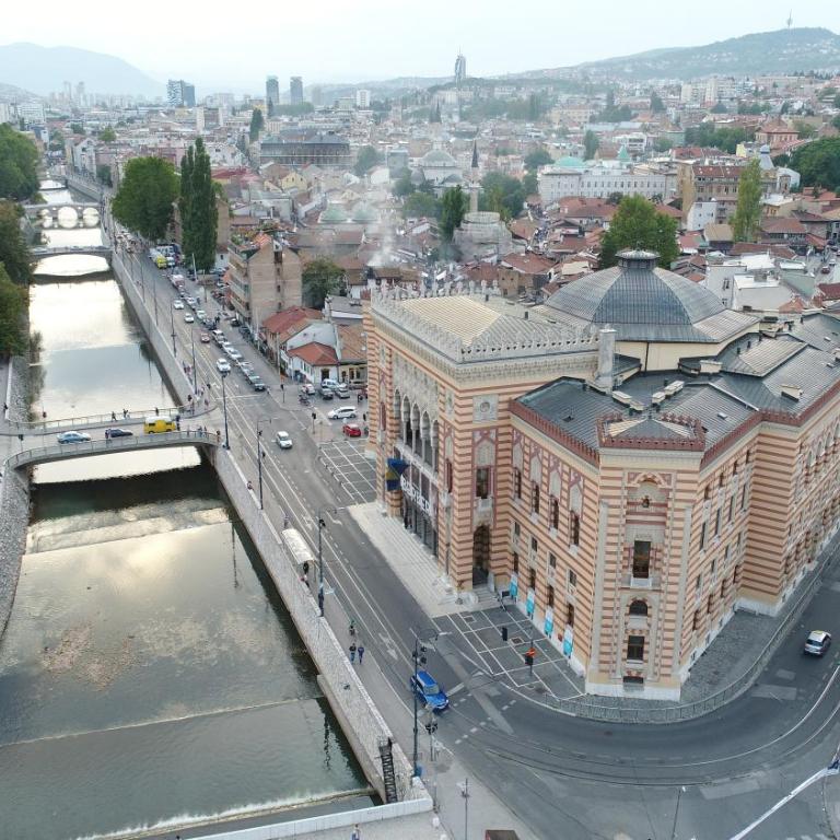 Ferhadija Premium Apartment - Two-Bedroom Apartment - 27