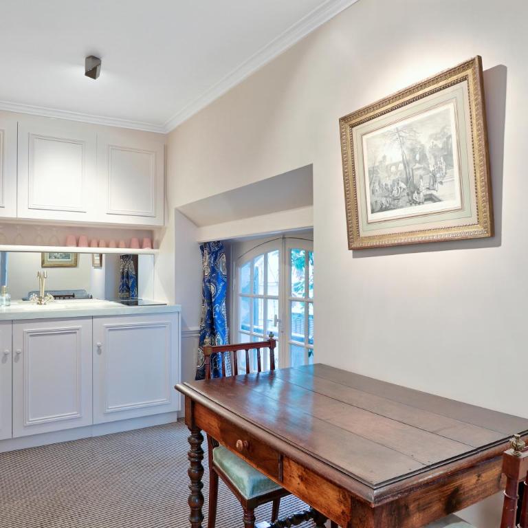 Pick A Flat's Apartments in Saint Germain - Paul-Louis Courier - Appartement Standard - 2