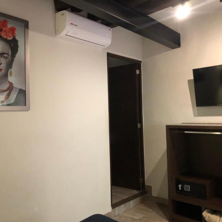 Hotel Frida - Habitación Estándar - 2